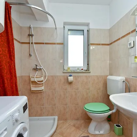 Apartment Ferienwohnung Fuer 4 Personen Ca 50 Qm In Galizana, Istrien Istrische Riviera Pula